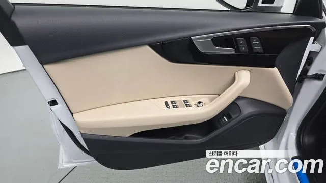 Audi A4 40 TFSI Premium, миниатюра 5