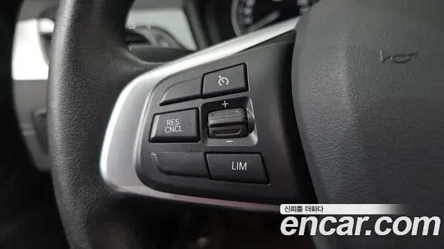 BMW X2 xDrive20i, миниатюра 6