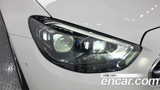 Mercedes-Benz E-Class E250, миниатюра 11