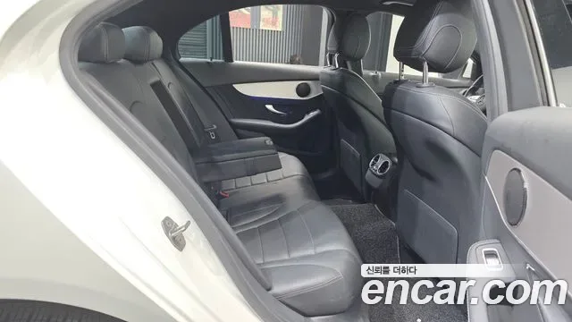 Mercedes-Benz C-Class C300e 4MATIC AMG Line, миниатюра 25
