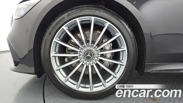 Mercedes-Benz AMG GT 4 43 4MATIC+, миниатюра 5