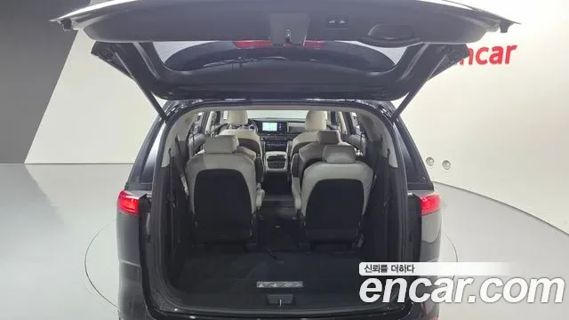 Kia Carnival дизель 9 мест, миниатюра 5