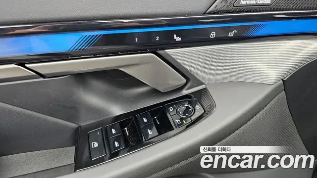 BMW 5 (G60) 520i M, миниатюра 15