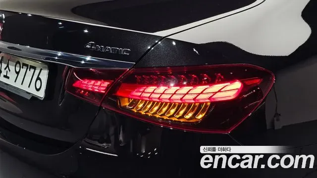 Mercedes-Benz E-Class E350 4MATIC, миниатюра 5