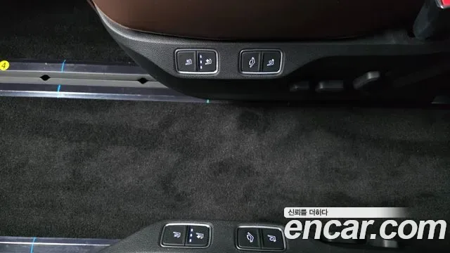 Hyundai Staria HEV 1.6T Lounge 7 мест Inspiration, миниатюра 23
