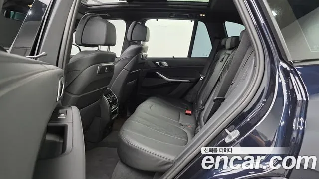 BMW X5 xDrive 40i M, миниатюра 8
