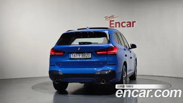 BMW X1 xDrive 20i M, миниатюра 10