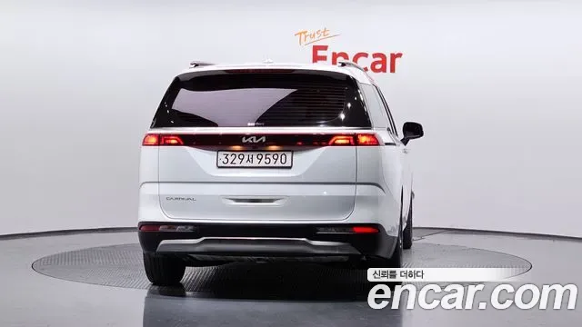Kia Carnival дизель 9 мест, миниатюра 26