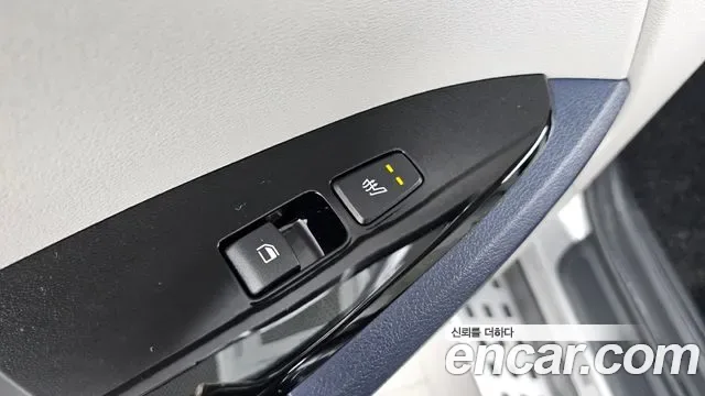 Kia Sportage 2WD, миниатюра 15
