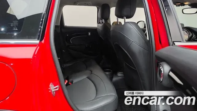 MINI Cooper 5 III, миниатюра 5