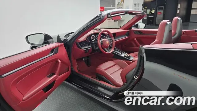 Porsche 911 GTS, миниатюра 16