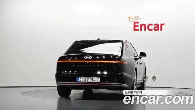 Hyundai Grandeur Premium, миниатюра 12