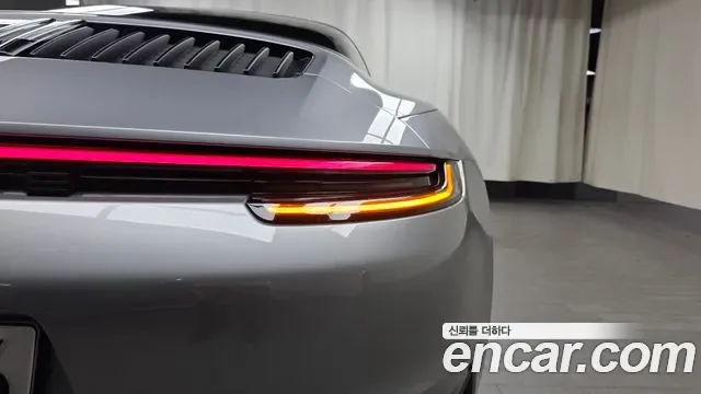 Porsche 911 4 GTS, миниатюра 2