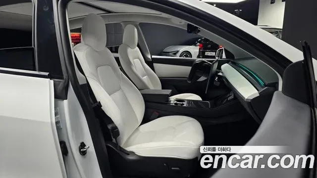 Tesla Y AWD, миниатюра 19