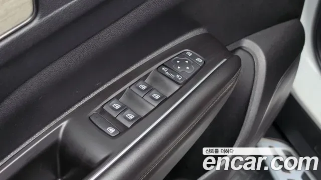Renault QM6 2.0 LPe 2WD, миниатюра 15