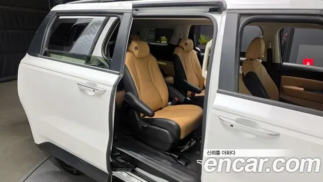 Kia Carnival дизель 9 мест Prestige, миниатюра 13