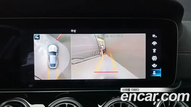 Mercedes-Benz AMG GT 4 43 4MATIC+, миниатюра 29