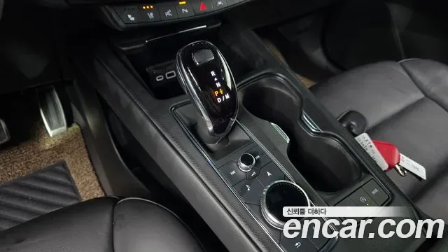 Cadillac XT4 2.0 AWD, миниатюра 2