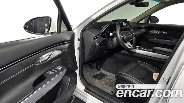 Genesis GV70 e-AWD, миниатюра 6