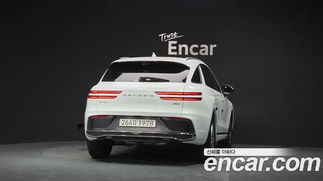 Genesis GV70 2.5T бензин AWD ( ), миниатюра 18