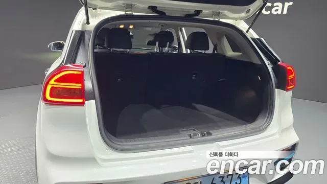 Kia Niro EV, миниатюра 18