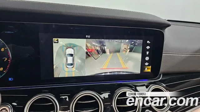 Mercedes-Benz E-Class E450 4MATIC, миниатюра 12