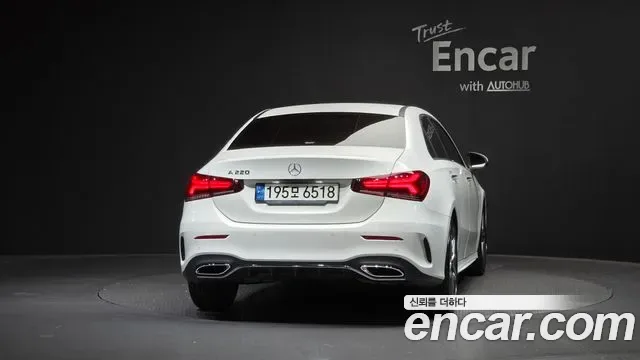 Mercedes-Benz A-Class A220, миниатюра 8