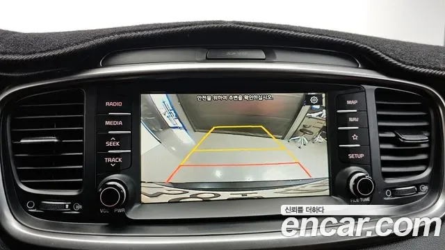 Kia Sorento дизель 2.0 2WD, миниатюра 7