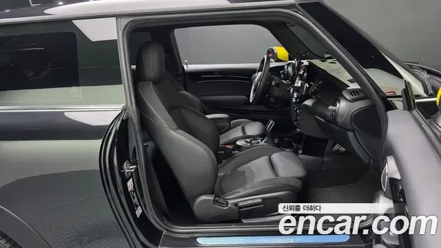 MINI Cooper SE III, миниатюра 8