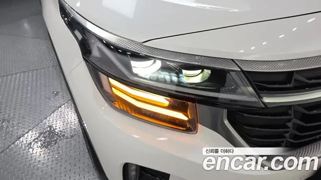 Kia Seltos бензин 2.0 2WD Signature, миниатюра 11