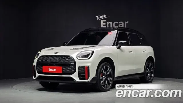 MINI Cooper ALL4 JCW