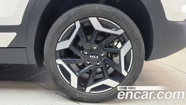 Kia Seltos бензин 1.6 Turbo 2WD Signature, миниатюра 7