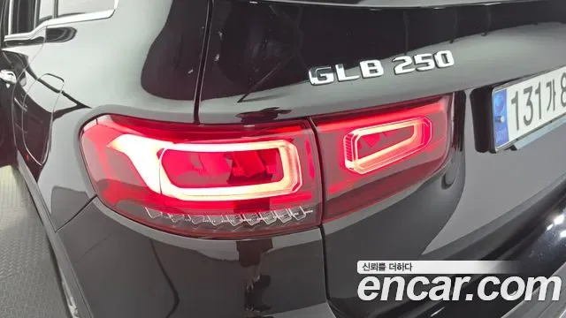 Mercedes-Benz GLB GLB250 4MATIC, миниатюра 5