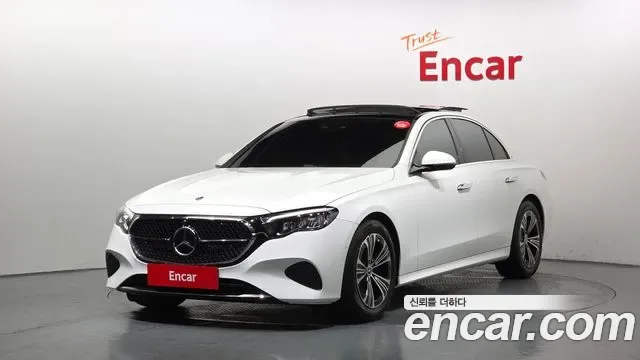 Mercedes-Benz E-Class E200, миниатюра 21