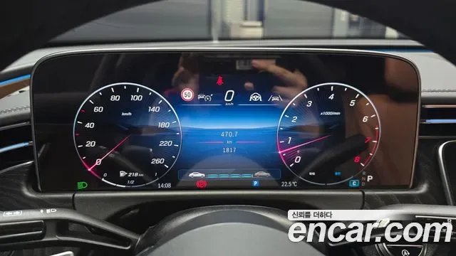 Mercedes-Benz E-Class E200, миниатюра 15