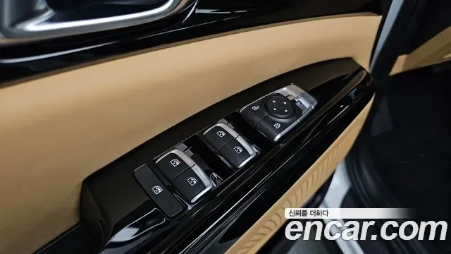 Kia Carnival бензин 9 мест, миниатюра 13