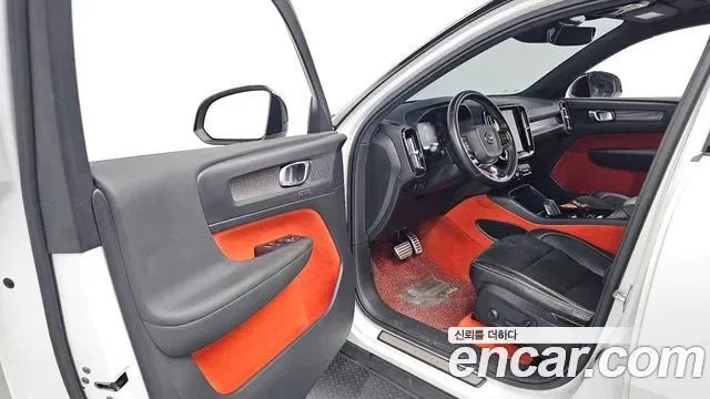 Volvo XC40 B4 R-, миниатюра 14
