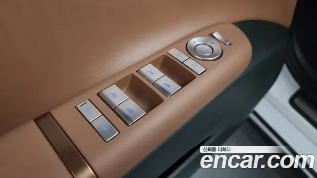 Hyundai Grandeur Calligraphy, миниатюра 15