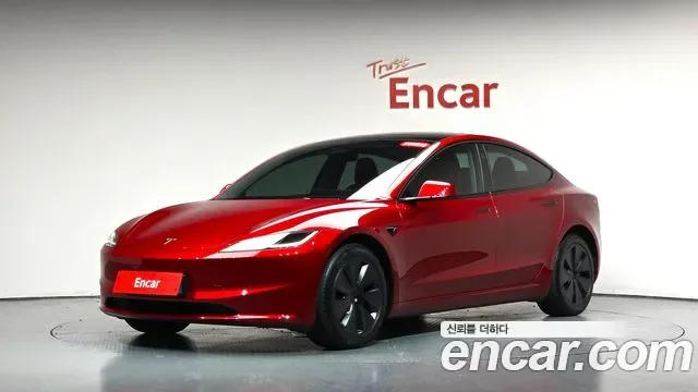 Tesla 3 AWD