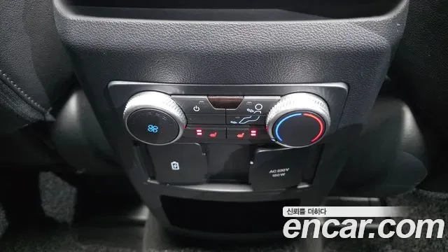 Ford Explorer 3.0 PHEV, миниатюра 26