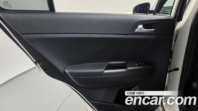 Kia Sportage дизель 2.0 2WD Prestige, миниатюра 21
