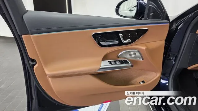 Mercedes-Benz E-Class E450 4MATIC, миниатюра 19