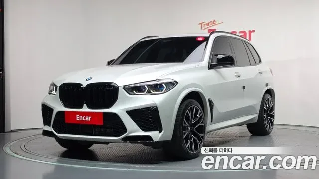 BMW X5M (G05)