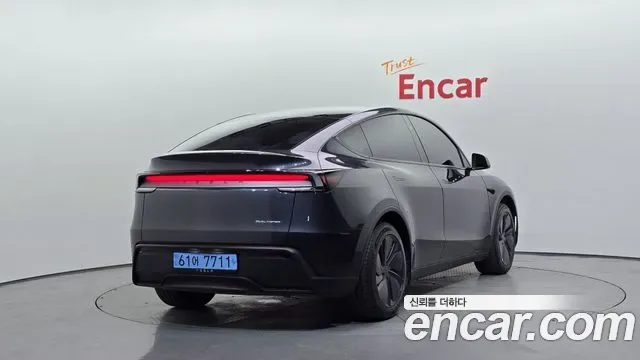 Tesla Y AWD, миниатюра 13