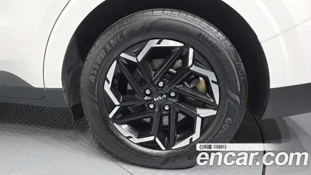 Kia Carnival дизель 9 мест Prestige, миниатюра 10