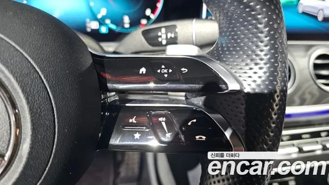 Mercedes-Benz E-Class E220d 4MATIC AMG Line, миниатюра 26