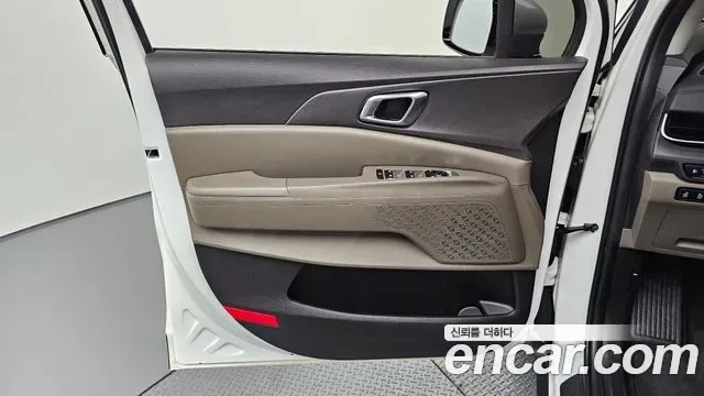Kia Carnival HEV 9 мест, миниатюра 15