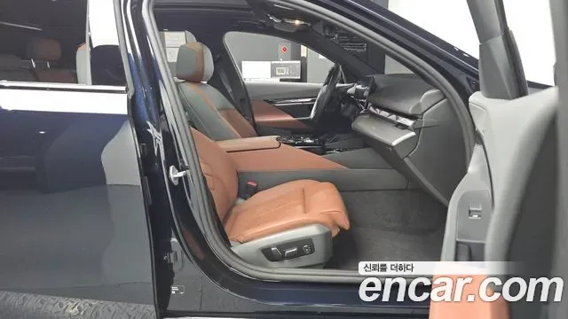 BMW 5 (G60) 530e M, миниатюра 4