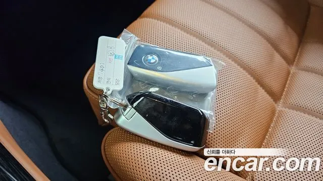 BMW 7 (G70) 740i xDrive M, миниатюра 10