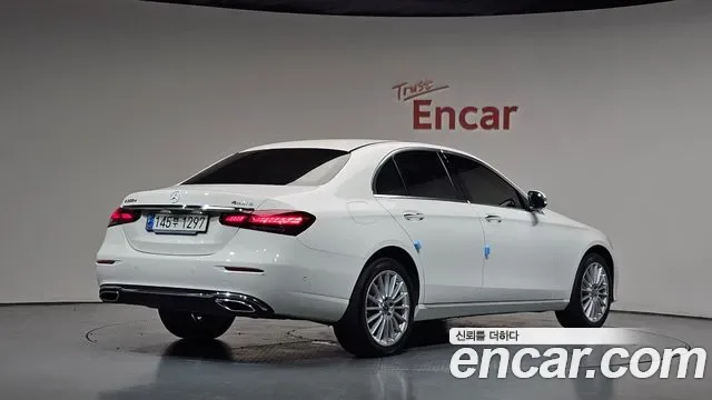Mercedes-Benz E-Class E220d 4MATIC, миниатюра 24